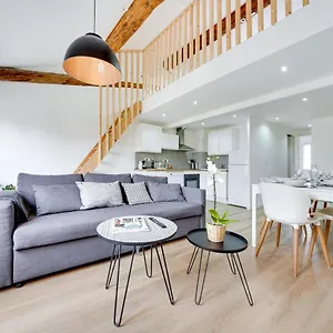 confortable-rooftop-view-appart-hotel-avignon.fr-provencehotel.com/